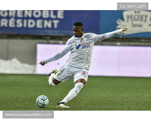 法甲球员防守数据统计及赛季防守表现评估