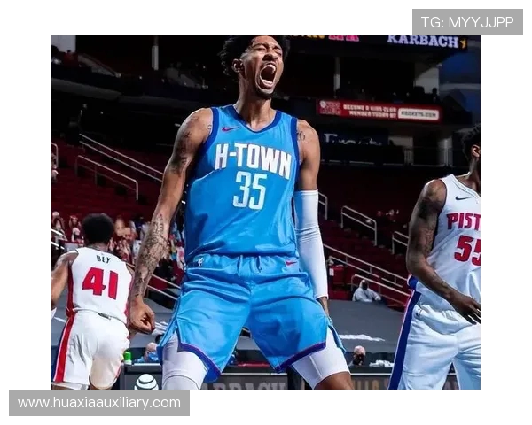 NBA火箭队球员兰德里数据回顾与球风解析